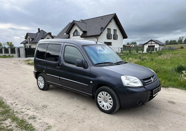 Citroen Berlingo cena 12900 przebieg: 204000, rok produkcji 2007 z Skarszewy małe 154